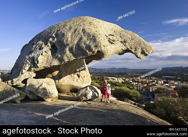Mushroom Rock, Fungo, Arzachena, Sardinia, Italy, Europe
