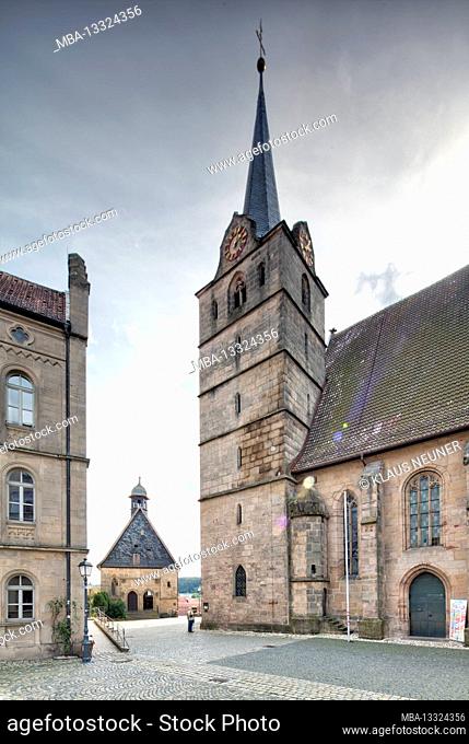 City parish church, St. John the Baptist, old town, autumn, Kronach, Franconia, Bavaria, Germany