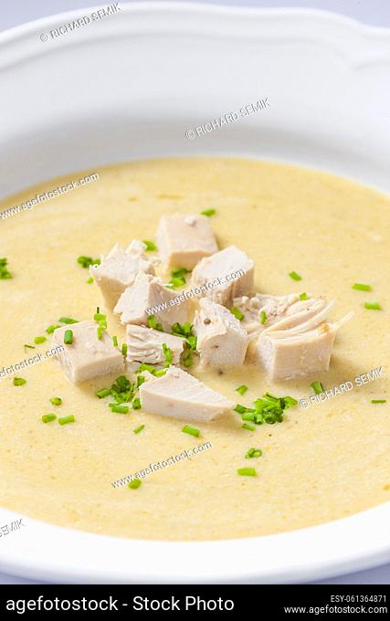creamy chicken soup with chive