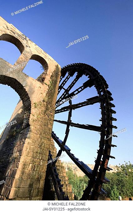 Syria, Hama old Town and 13th Century Water Wheels Norias