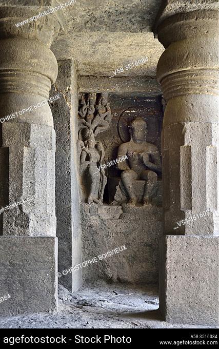 India, Maharashtra, World Heritage Site, Ellora, Cave 6, Buddha with Dharmachakra Mudra