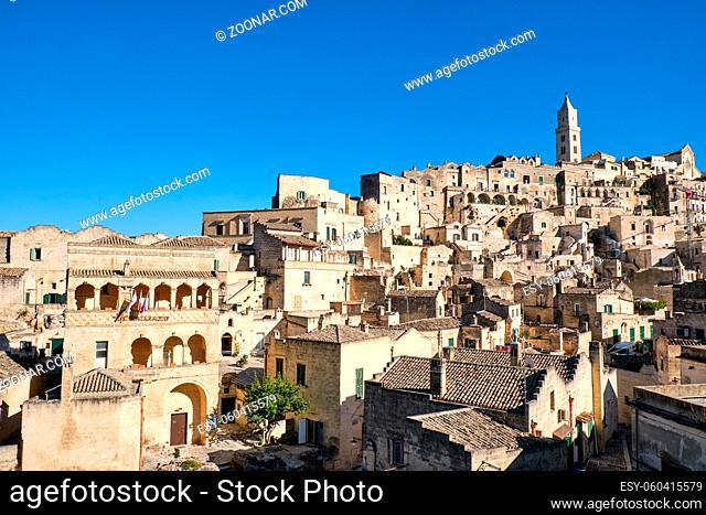 Blick auf die schöne Altstadt von Matera in Süditalien