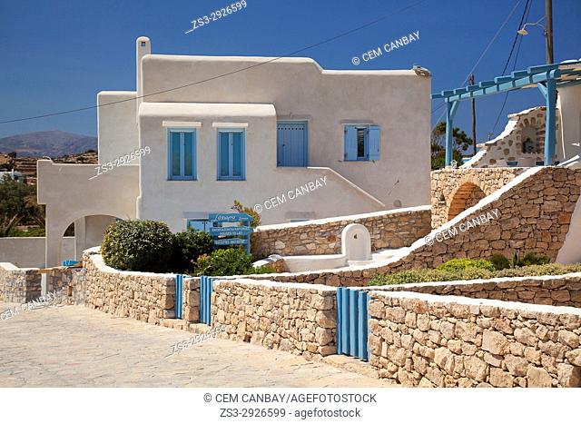 Typical whitewashed Cyclades house with blue windows and doors in the old town Chora, Koufonissi island, Cyclades Islands, Greek Islands, Greece, Europe