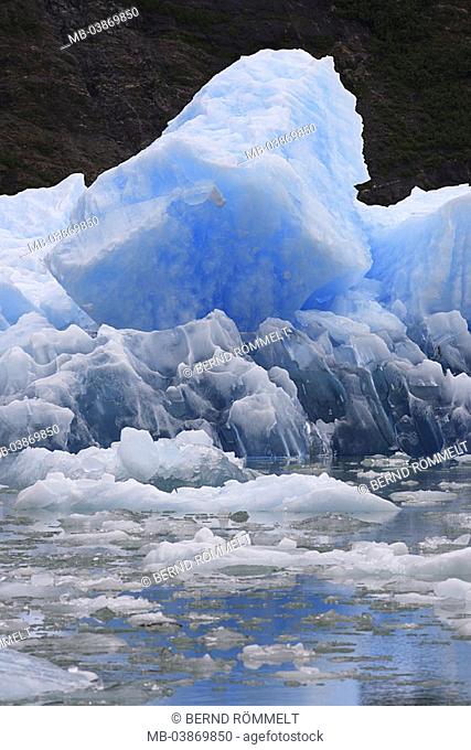 USA, Alaska, coast, Tracy Arm fjord Sawyer glaciers demolition-edge icebergs ice floes, water, North America, southeast-Alaska, southeast, Panhandle