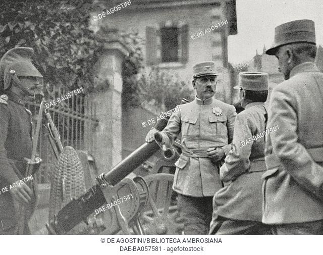 French officers Augustin Dubail (1851-1934) and Louis de Maud'huy (1857-1921) watch the artillery taken from the Germans, Alsace, France, First World War