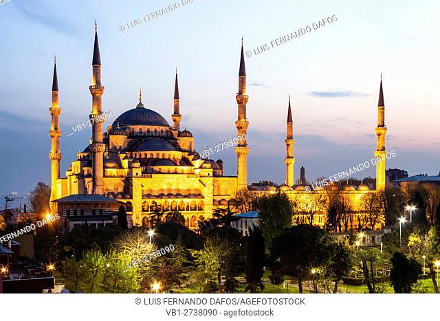 Sultan Ahmed or Blue Mosque at dusk. Turkey, Istanbul
