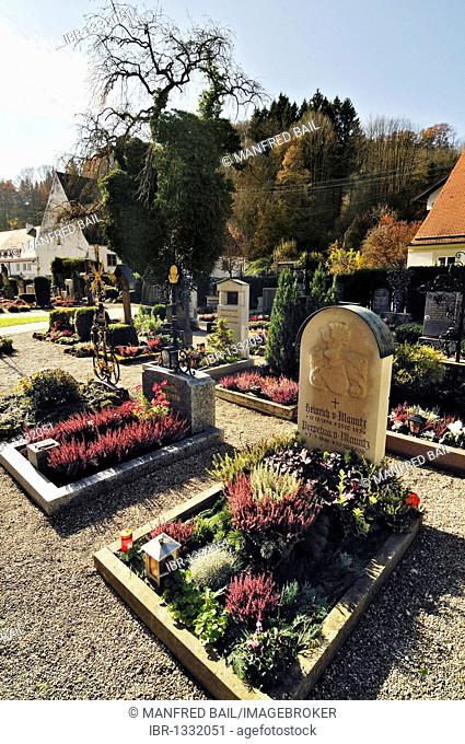 Cemetery, Kloster Schaeftlarn monastery, Bavaria, Germany, Europe