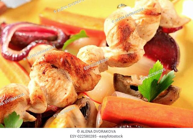 Chicken skewer and vegetables