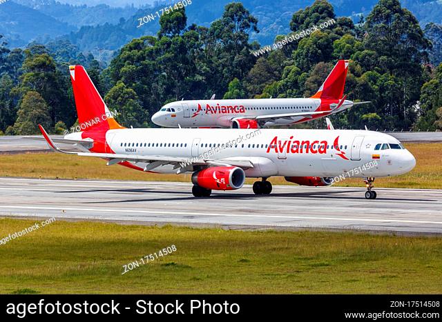 Medellin, Kolumbien - 26. Januar 2019: Ein Airbus A321 Flugzeug der Avianca mit dem Kennzeichen N696AV auf dem Flughafen Medellin Rionegro (MDE) in Kolumbien