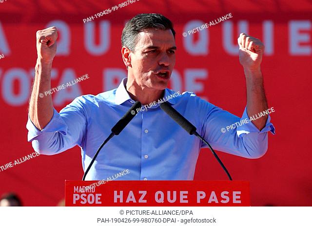 26 April 2019, Spain, Madrid: Pedro Sanchez, Prime Minister of Spain and candidate of the Socialist Party PSOE, will speak at the last election before Sunday