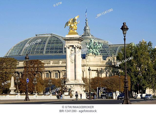 Pont Alexandre III, Alexander III bridge and the Grand Palais, Paris, France, Europe
