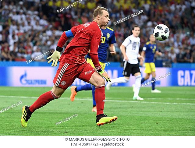 Single action, free-standing goalkeeper Manuel Neuer (Germany). GES / Football / World Cup 2018 Russia: Germany - Sweden, 23.06