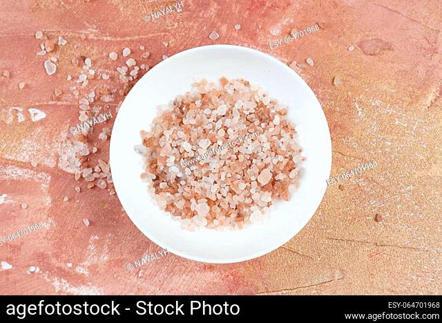 Himalayan pink salt crystals in a bowl