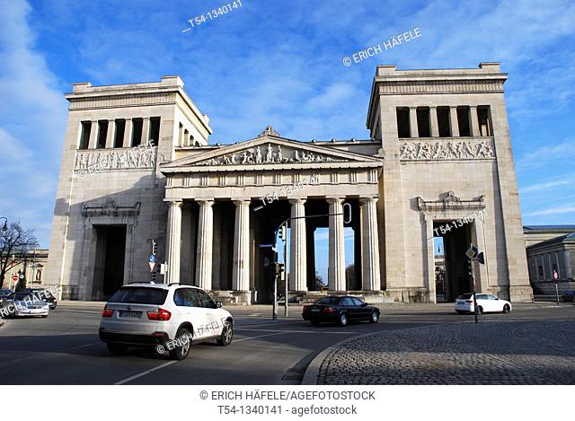 The Propylaea, a classical gateway to the Royal Palace, Maxvorstadt, Munich, Upper Bavaria, Bavaria, Germany, Europe