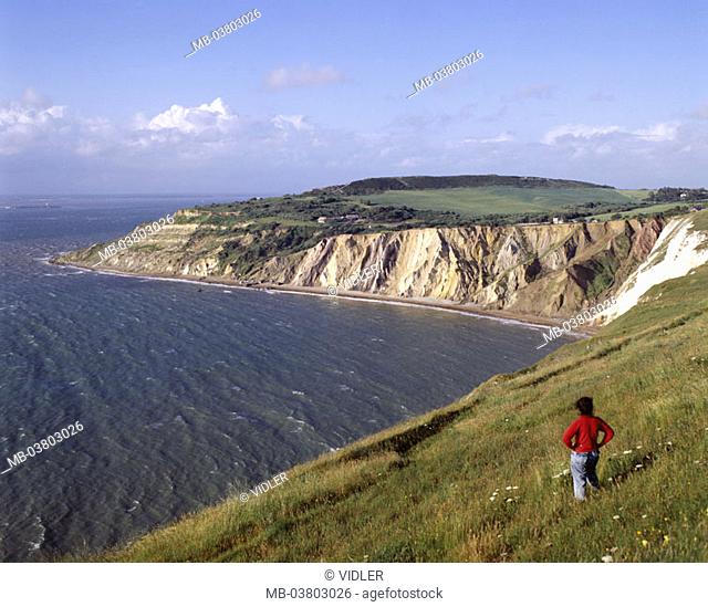 Great Britain, England, Isle of Wight,  Alum bay, coast, sea, woman, outlook   Europe, island, sea, sleeve canal, Englisch Channel, bay, nature, steep coast