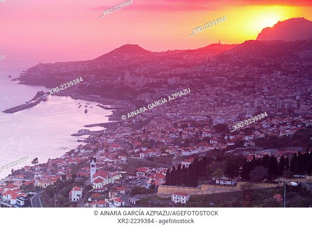 Panoramic view of Funchal at sunset from das Neves viewer, Madeira, Portugal