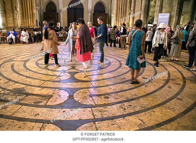LABYRINTH AT THE NOTRE-DAME CATHEDRAL, RELIGIOUS MEDITATIVE WALK OPEN EVERY FRIDAY TO PILGRIMS AND THE FAITHFUL, CHARTRES, EURE-ET-LOIR (28), FRANCE