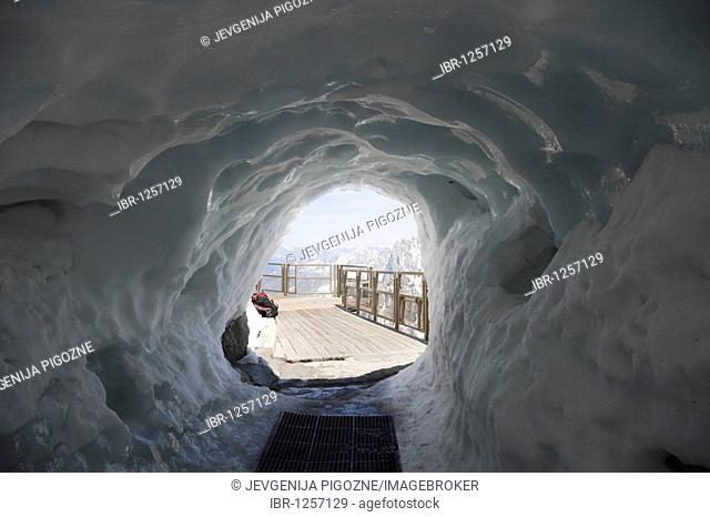 The ice tunnel leaving the Aiguille du Midi to descend into the Valley blanche, Chamonix, Mont Blanc Massif, Alps, France, Europe