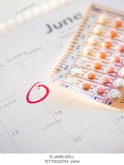 Birth control pills and calendar
