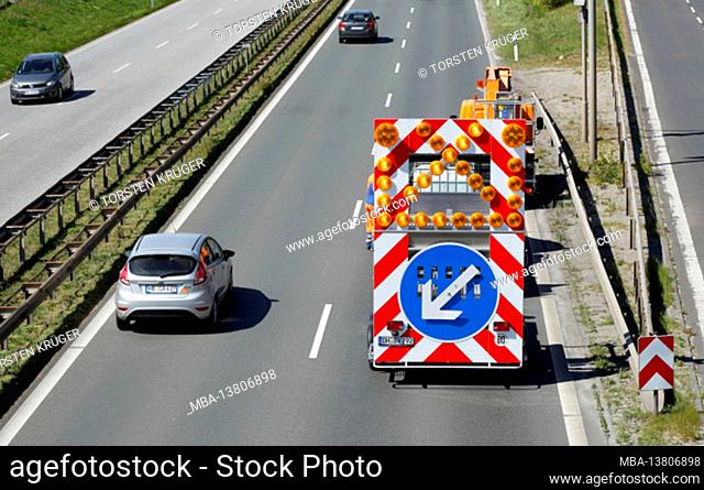 Warning notice, cordon on a street, traffic warning trailer, directional arrow, Bremen, Germany, Europe