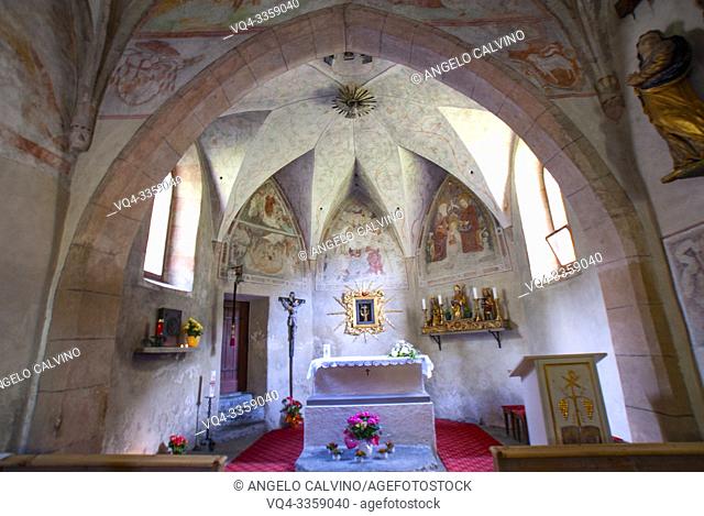 The Chapel of the Holy Spirit, 1455, Predoi, Prettau, Aurina Valley, Valle Aurina, Ahrntal, South Tirol, Alto Adige, Italy, Europe