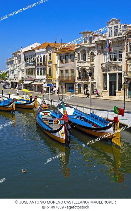 Traditional boats Moliceiros, Canal central, Aveiro, Beiras region, Portugal, Europe