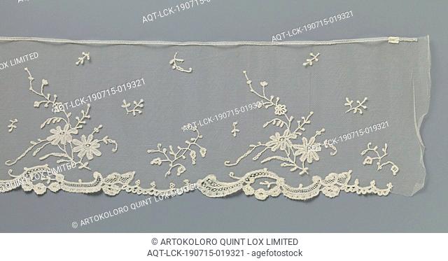 Strip application side with daisy branches, Strip natural color application side, spool lace appliqué on machine grommet