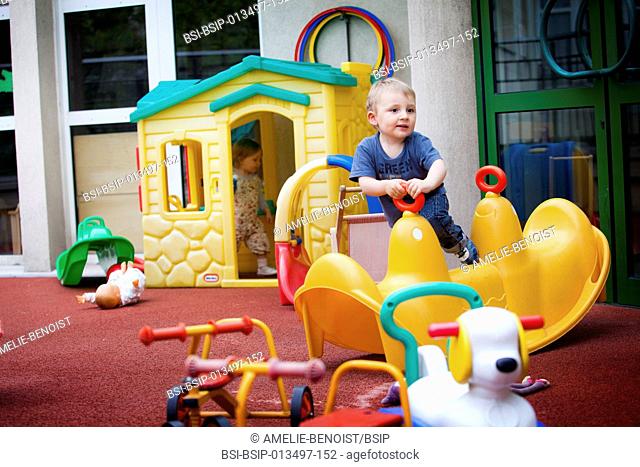 Reportage in a community nursery in Paris, France. The images from this series must only be used to illustrate articles about nurseries