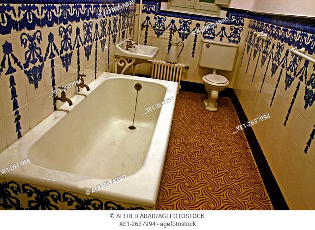 Bathroom, Vil.la Casals, Pau Casals Museum, El Vendrell, Tarragona, Catalonia, Spain