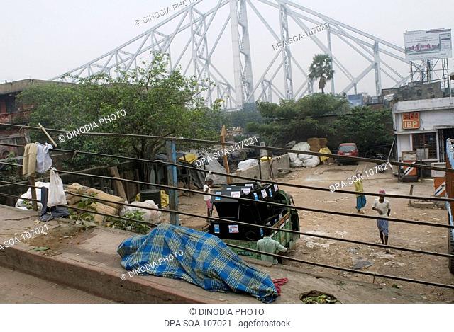 Howrah Bridge (Rabindra Setu)  A miracle of engineering skill  ; Huge cantilever and wide bridge ; Kolkata ; West Bengal ; India