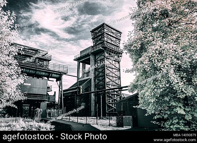 old facilities at unesco world heritage site zeche zollverein - an industrial monument of a former cole mine in essen, north rhine-westphalia, germany