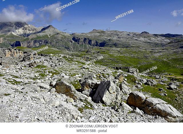 Puezgruppe; Blick auf Muntejela de Puez; Col dala Sone; Puezkofel; Dolomiten; Suedtirol; Italien; Dolomite alps; South Tyrol; Italy;