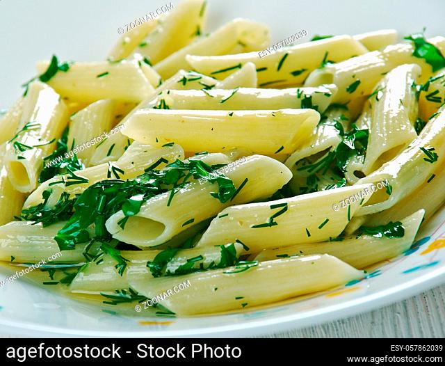 Pennette al Pesto - pasta alla genovese