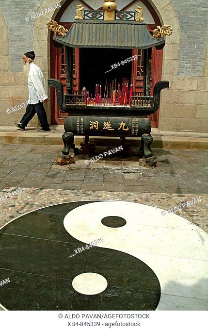 Tianlong Shan taoist temple, Yuci district, Shanxi province, China
