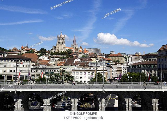 View over Grant Pont to Cathedrale Notre-Dame, Lausanne, Canton of Vaud, Switzerland