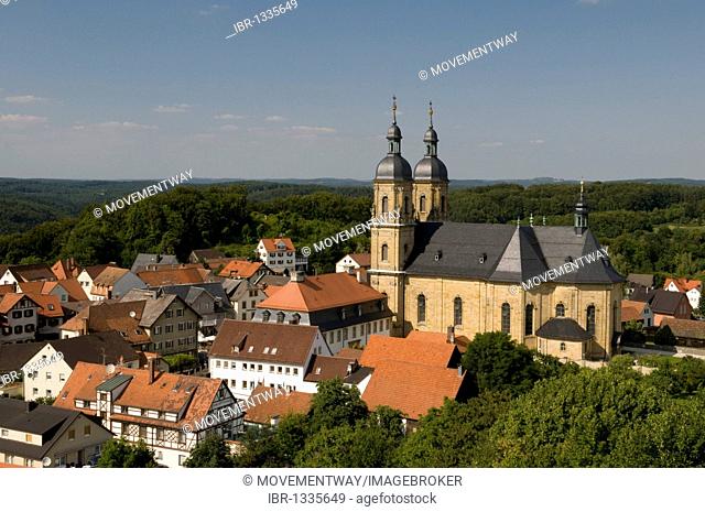 View from Gernerfels mountain over the town and the Pilgrimage Basilica of Goessweinstein, Franconian Switzerland, Franconia, Bavaria, Germany, Europe