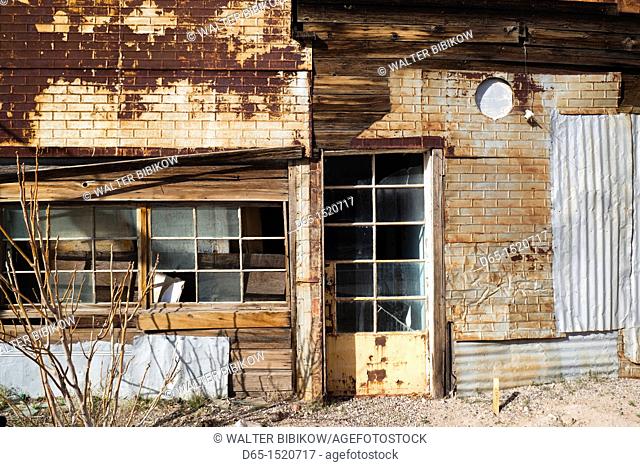 USA, Nevada, Great Basin, Goldfield, abandoned store