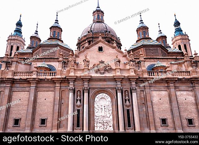 Catedral-Basílica de Nuestra Señora del Pilar de Zaragoza, Cathedral-Basilica of Our Lady of the Pillar, Zaragoza, Aragón, Spain, Europe