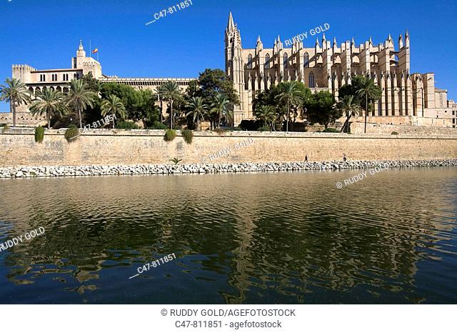 Spain. Balearic Islands. Mallorca. Palma de Mallorca. The cathedral of La Seo was build in 1230 and it was finished in 1601