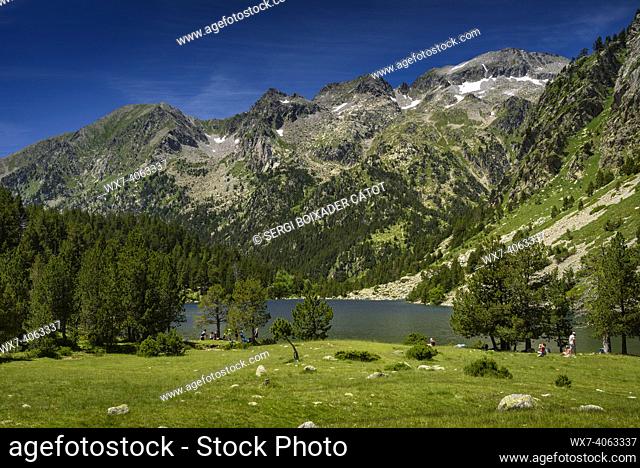 Aigüestortes Valley. Surroundings of the Estany Llong Lake (Aigüestortes National Park, Catalonia, Spain, Pyrenees)