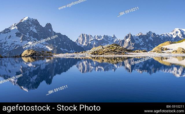 Mountain panorama with water reflection in Lac Blanc, mountain tops, Aiguille Verte, Grandes Jorasses, Aiguille du Moine, Mont Blanc, Mont Blanc massif