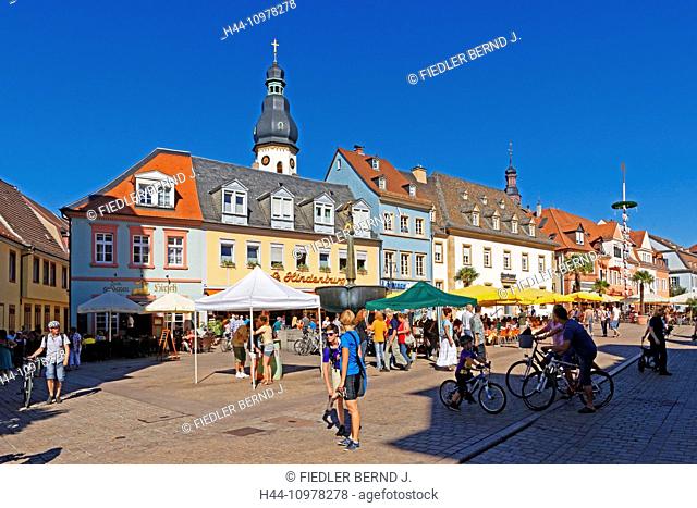 Europe, Germany, Europe, Rhineland-Palatinate, Speyer, Maximilianstrasse, Old Town, street scene, bicycles, bikes, architecture, building, place of interest