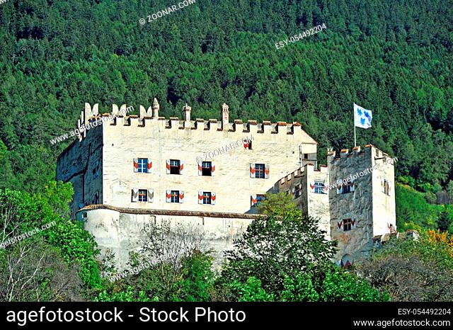 via Merano, Merano, Churburg, Castel Coira, Vintschger, Burg, high medieval castle, knights castle, castle complex, hill castle, Schluderns, Vinschgau