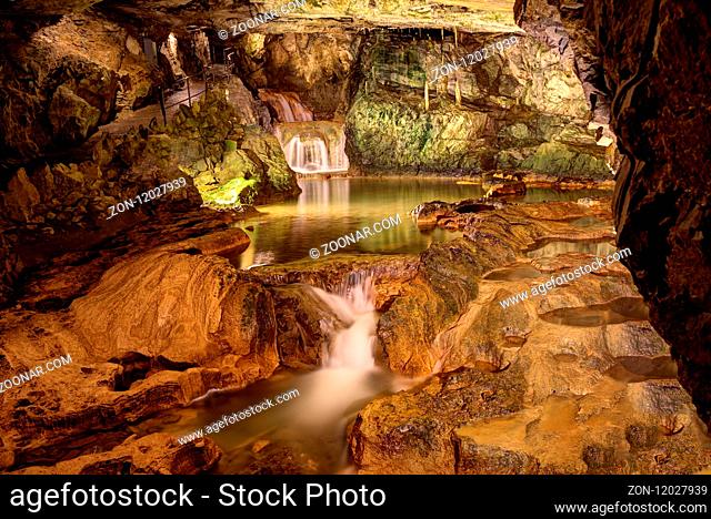 St. Beatus-Höhlen. Underground waterfall - Switzerland. Unterirdischer Wasserfall - Schweiz