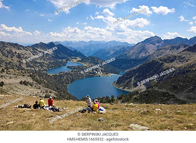 France, Hautes Pyrenees, Neouvielle Nature Reserve, Aubert and Aumar lake