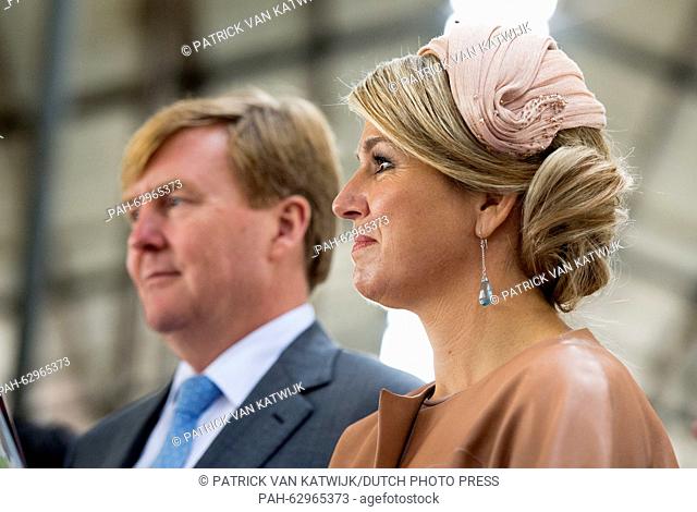 King Willem-Alexander and Queen Maxima of The Netherlands visit the Sino-Dutch Diary Development Center in Beijing, China, 25 October 2015