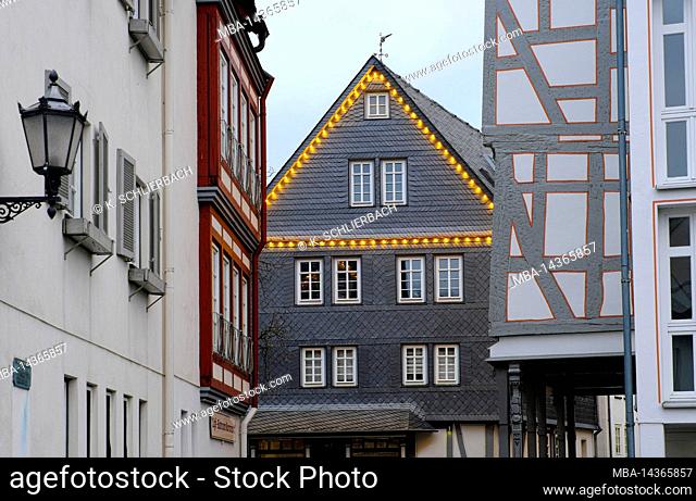 Europe, Germany, Hesse, city of Herborn, historic old town, Christmas, Christmas lights, historic houses at Kornmarkt