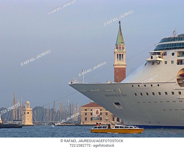 Venice (Italy). Transatlantic sailing near the city of Venice