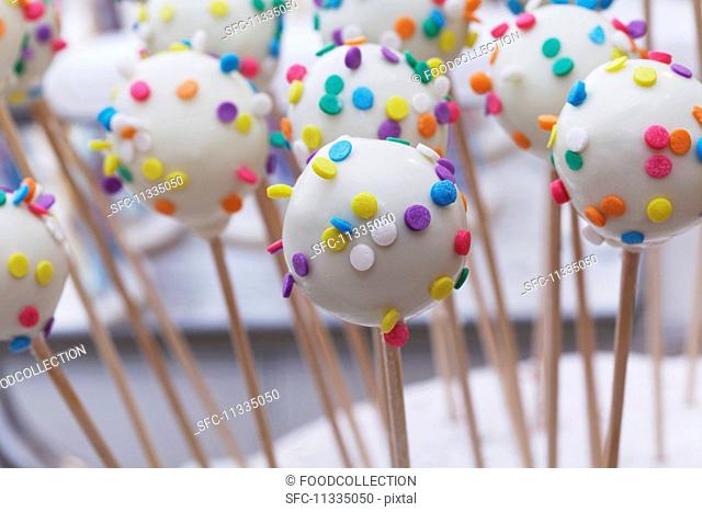 Colourful cake pops