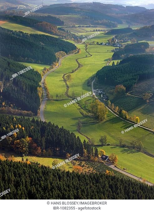 Aerial photo, Isingheim, valley between Eslohe and Cobbenrode, Eslohe, Sauerland, North Rhine-Westphalia, Germany, Europe